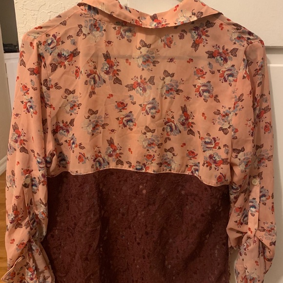 Top - Picture 4 of 4